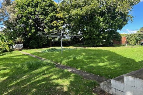 Photo of property in 54 Wellesley Road, Mangere Bridge, Auckland, 2022