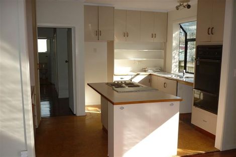 Photo of property in 8 Serjeant Street, Henderson, Auckland, 0612