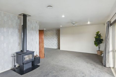 Photo of property in 9 Takitimu Street, Waitarere Beach, Levin, 5510
