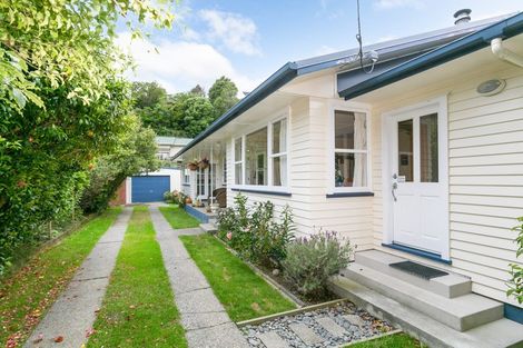 Photo of property in 79 South Karori Road, Karori, Wellington, 6012