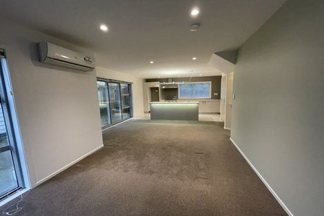 Photo of property in 61u5 Black Rock Road, Newlands, Wellington, 6037