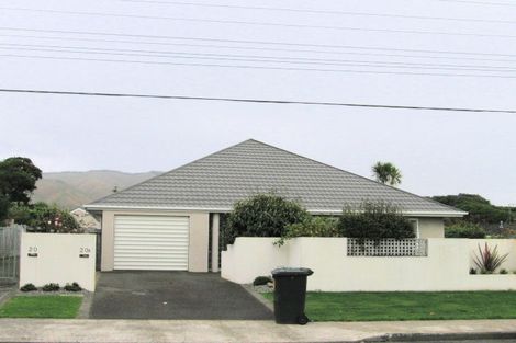 Photo of property in 20a Ngaio Road, Waikanae, 5036