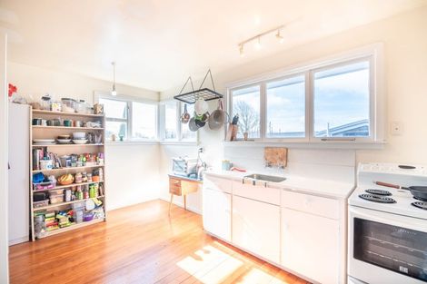 Photo of property in 42 Tancred Street, Linwood, Christchurch, 8011