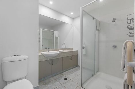 Photo of property in 7/12 Maunganui Road, Mount Maunganui, 3116