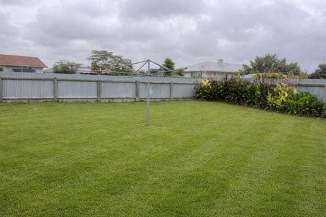 Photo of property in 704 Kiwi Street, Camberley, Hastings, 4120