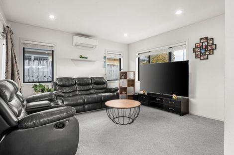 Photo of property in 2 Southbrook Close, Glenview, Hamilton, 3206