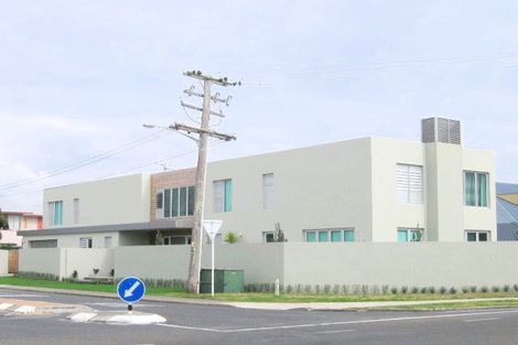 Photo of property in 12 Oceanbeach Road, Mount Maunganui, 3116
