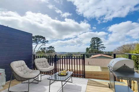 Photo of property in 22/241 Don Buck Road, Massey, Auckland, 0614