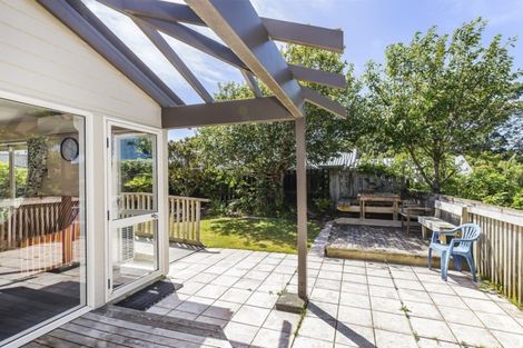 Photo of property in 33 Longitude Place, Whitby, Porirua, 5024