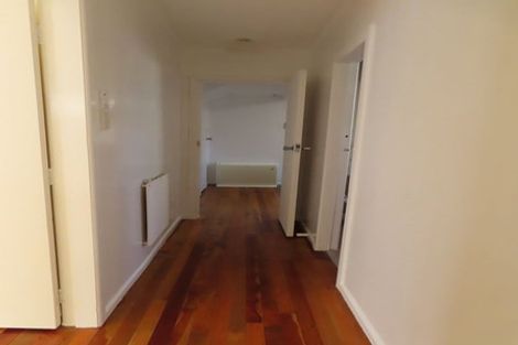 Photo of property in 60 Beazley Avenue, Paparangi, Wellington, 6037