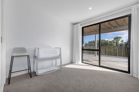 Photo of property in 94 Kotare Street, Waikanae, 5036