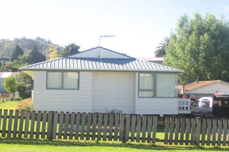 Photo of property in 28 Edward Street, Te Kuiti, 3910