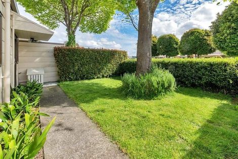 Photo of property in 12/58 Manuroa Road, Takanini, 2112