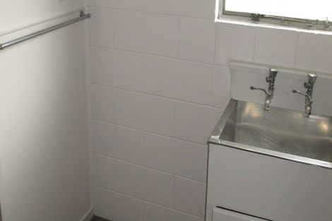 Photo of property in 17 Myrtle Street, Hamilton East, Hamilton, 3216