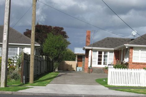 Photo of property in 44a Matipo Road, Te Atatu Peninsula, Auckland, 0610