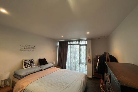 Photo of property in 2/272 Marine Parade, New Brighton, Christchurch, 8061
