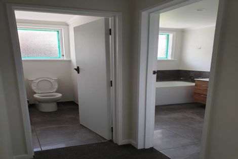 Photo of property in 10 Rakino Place, Awapuni, Palmerston North, 4412