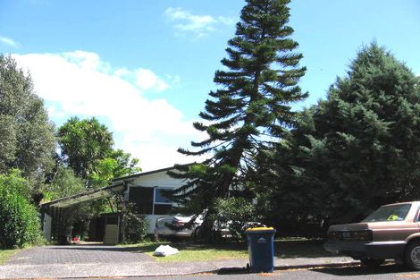 Photo of property in 30 Hobby Avenue, Birkdale, Auckland, 0626