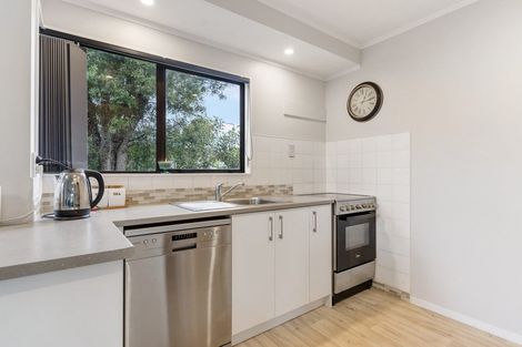 Photo of property in 2/88 Ohauiti Road, Hairini, Tauranga, 3112