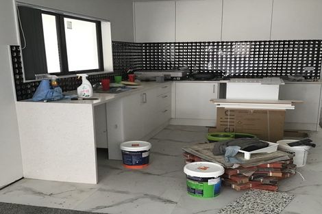 Photo of property in 18 Brunner Road, Glen Eden, Auckland, 0602
