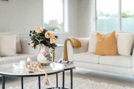 Photo of property in 4 The Anchorage, Sunnyhills, Auckland, 2010