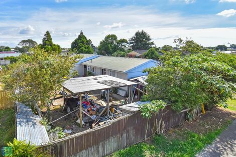 Photo of property in 9 Forbury Place, Mangere, Auckland, 2022