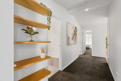 Photo of property in 1206 Papamoa Beach Road, Papamoa Beach, Papamoa, 3118