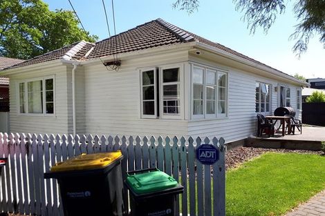 Photo of property in 241 Ilam Road, Ilam, Christchurch, 8041