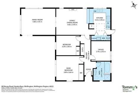Photo of property in 88 Nevay Road, Karaka Bays, Wellington, 6022