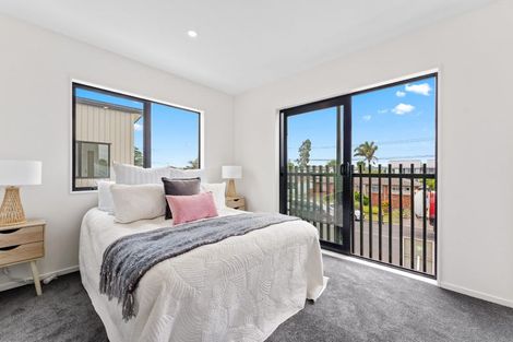 Photo of property in 133e Manuroa Road, Takanini, 2112