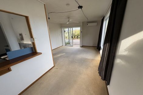 Photo of property in 1/2 Ruataniwha Street, Waipawa, 4210