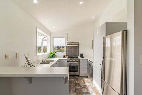 Photo of property in 8 James Cook Drive, Whitby, Porirua, 5024