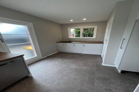 Photo of property in 17 Erin Crescent, Mairehau, Christchurch, 8013