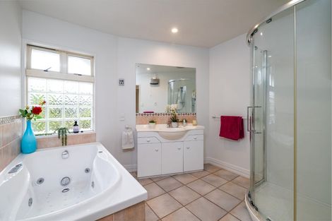 Photo of property in 78a Staveley Street, Avonhead, Christchurch, 8042