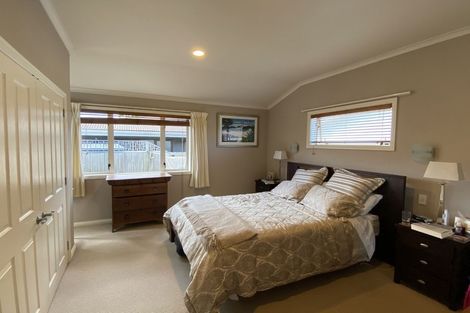 Photo of property in 69a Avondale Road, Taradale, Napier, 4112