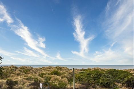 Photo of property in 378 Marine Parade, South New Brighton, Christchurch, 8062