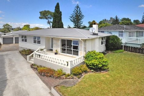 Photo of property in 22 Sunvue Road, Glen Eden, Auckland, 0602