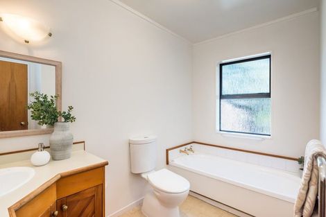 Photo of property in 3 Manly Garden, Paraparaumu Beach, Paraparaumu, 5032