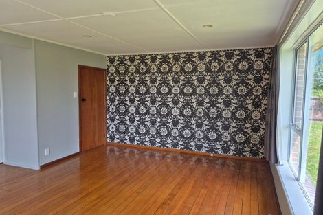 Photo of property in 10 Heather Place, Mairehau, Christchurch, 8052
