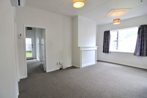 Photo of property in 18 Tamar Street, Island Bay, Wellington, 6023