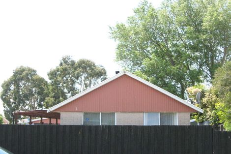 Photo of property in 35 Woodlands Place, Aranui, Christchurch, 8061