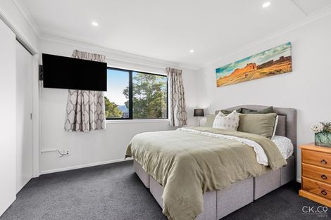 Photo of property in 8 Josland Lane, Wallaceville, Upper Hutt, 5018