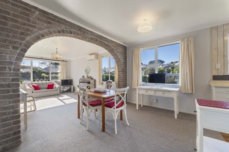 Photo of property in 8 Buckland Place, Spotswood, New Plymouth, 4310