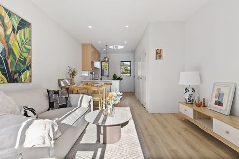 Photo of property in 13 Paetai Lane, Te Atatu Peninsula, 0610