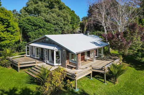 Photo of property in 103 Hinau Road, Waimauku, 0881