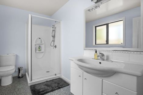 Photo of property in 56 Shields Street, Clyde, 9330