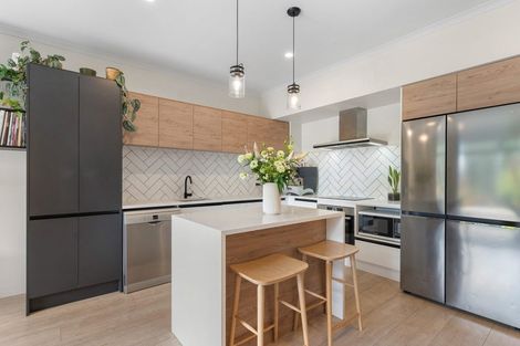 Photo of property in 15 Hudson Bay Road, Hobsonville, Auckland, 0616