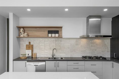 Photo of property in 19 Prebblewood Drive, Prebbleton, 7604