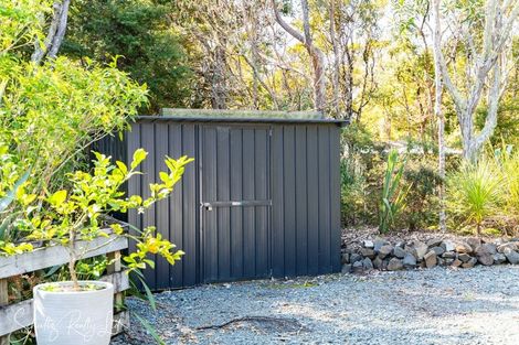 Photo of property in 5 Lancewood Lane, Pahi, Paparoa, 0571