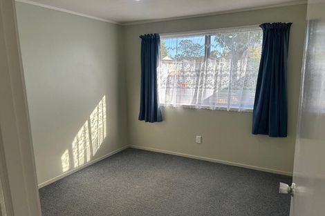 Photo of property in 12 Edwin Freeman Place, Ranui, Auckland, 0612